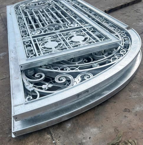 cửa cổng mạ kẽm nhúng nóng